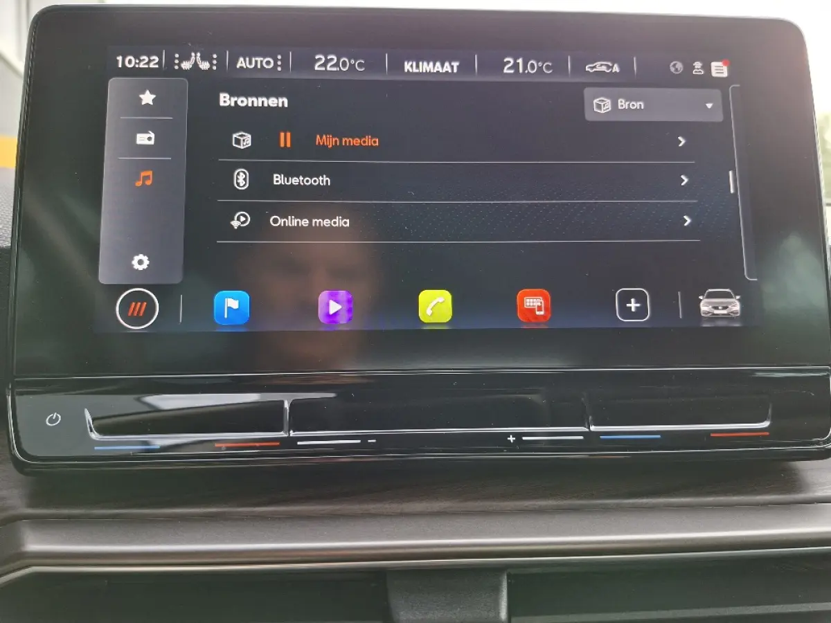 1.4 TSI PHEV XCELLENCE Automaat * Navigatiesysteem * Elek. Trekhaak * Parkeercamera *