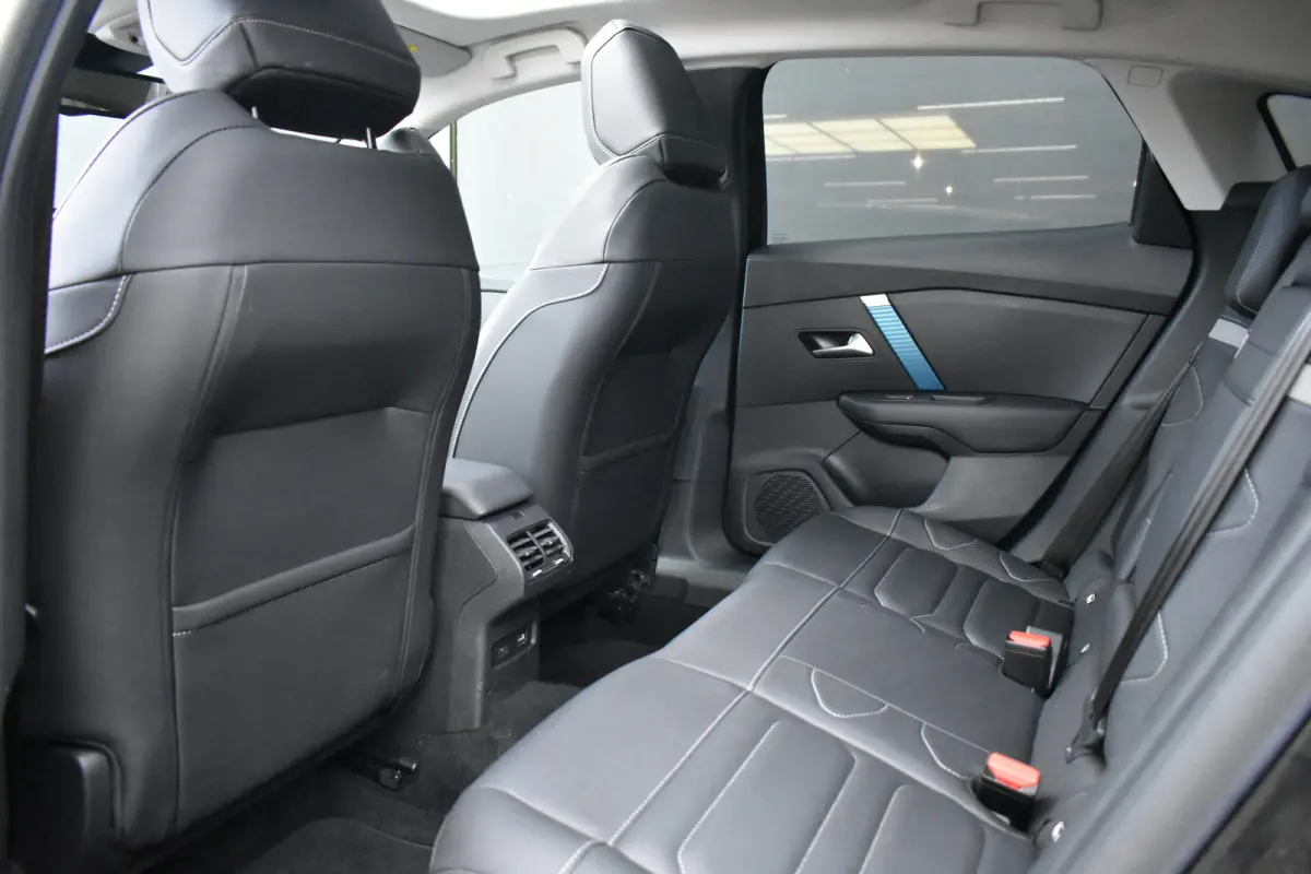 Shine Pack Business 50 kWh 3 Fase | Vol-Leder | Schuif-/Kanteldak | Elektr. Stoelen | Massage | Stoelverwarming | Adaptive Cruise | !!