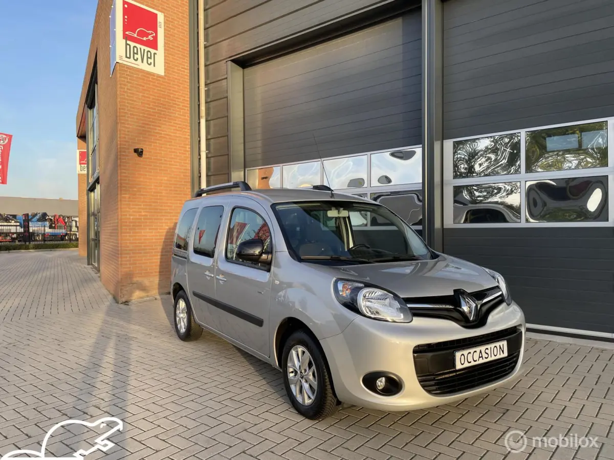 Renault Kangoo Family 2019 Benzine Automatisch leasen