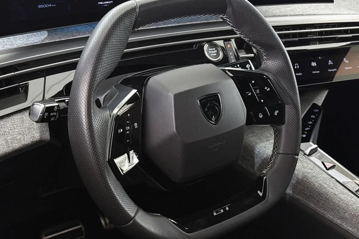1.2 Hybrid 145 GT 7p 360 Camera Stoelverwarming Adaptieve Cruise Control