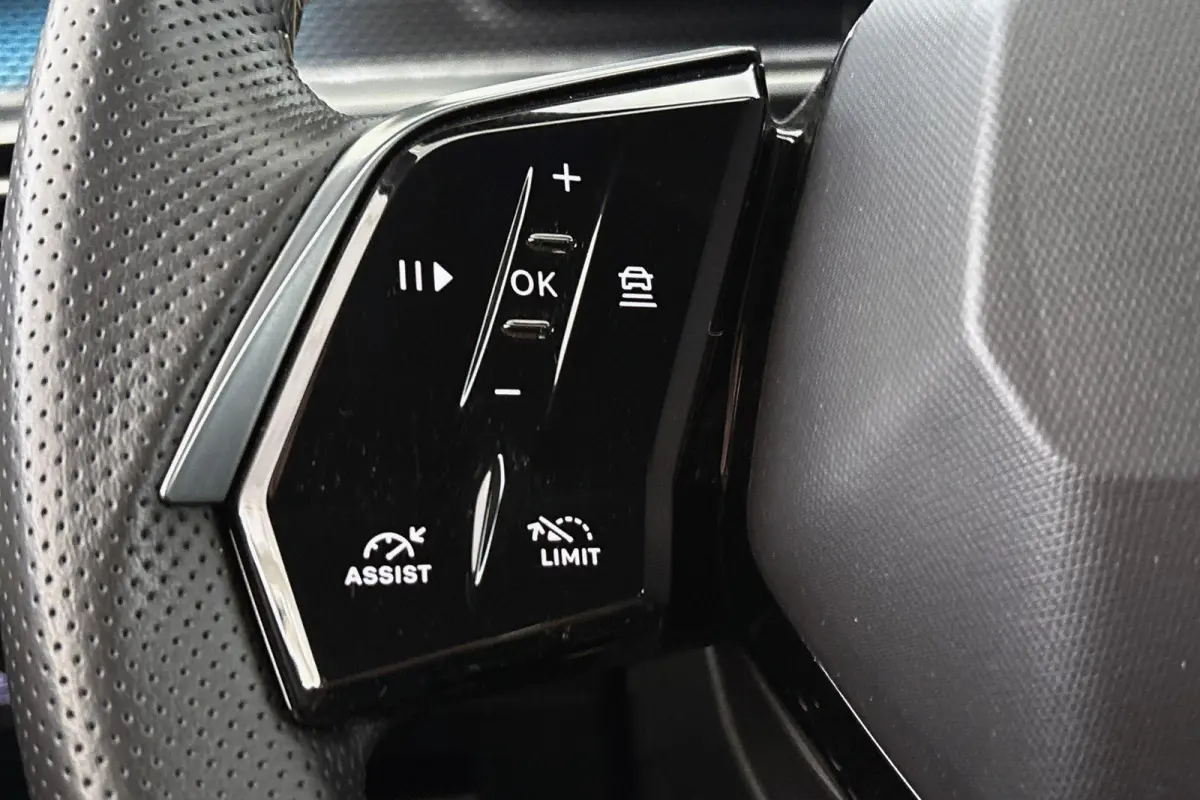 1.2 Hybrid 145 GT 7p 360 Camera Stoelverwarming Adaptieve Cruise Control
