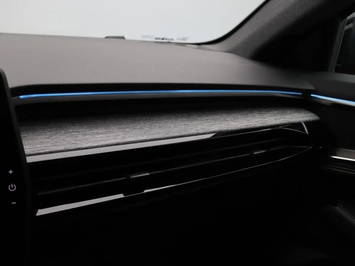 mild hybrid 130pk Techno | Trekhaak | Voorruitverwarming | Stoelverwarming | Elektrische stoel met geheugen |