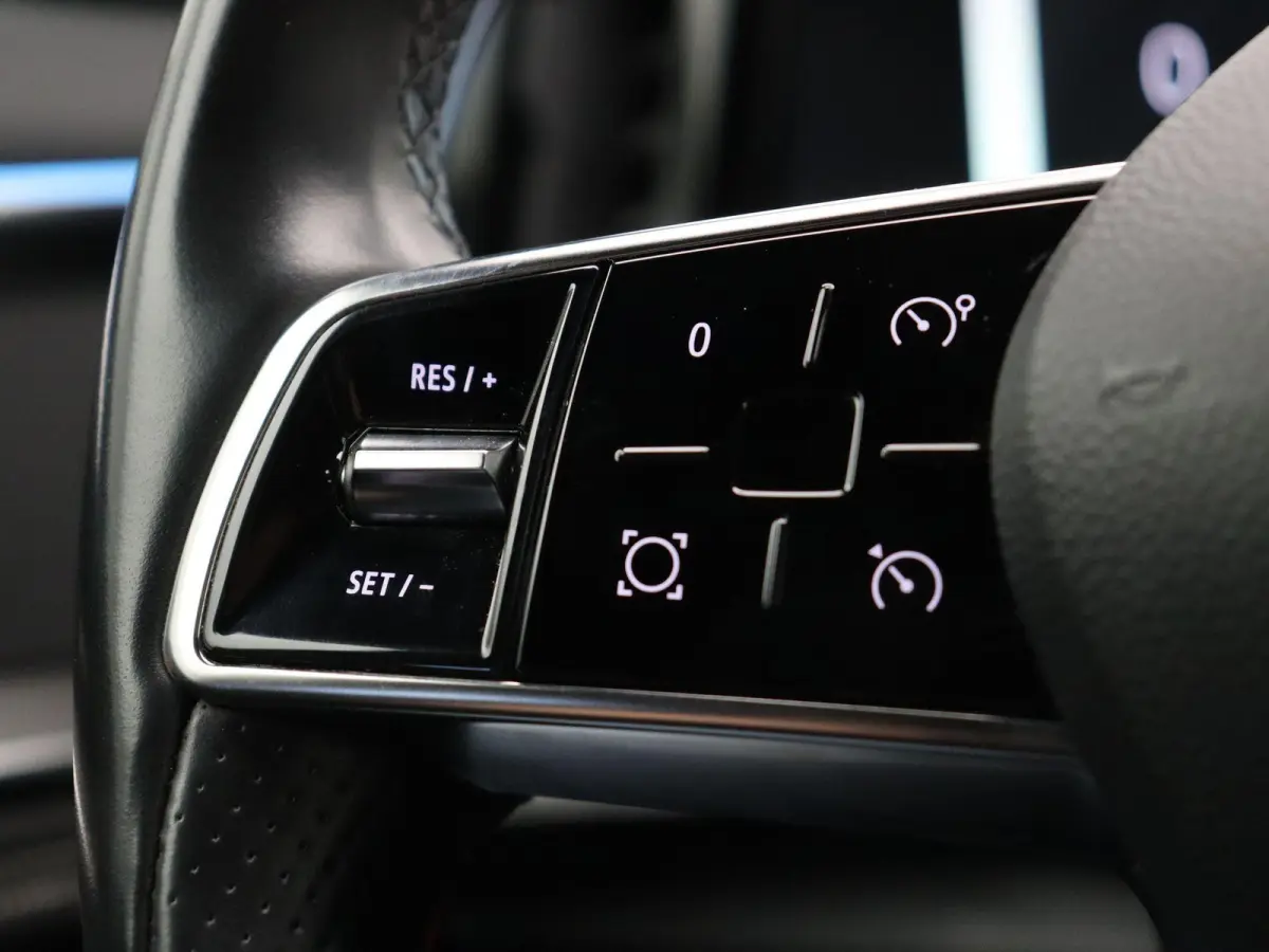 mild hybrid 130pk Techno | Trekhaak | Voorruitverwarming | Stoelverwarming | Elektrische stoel met geheugen |