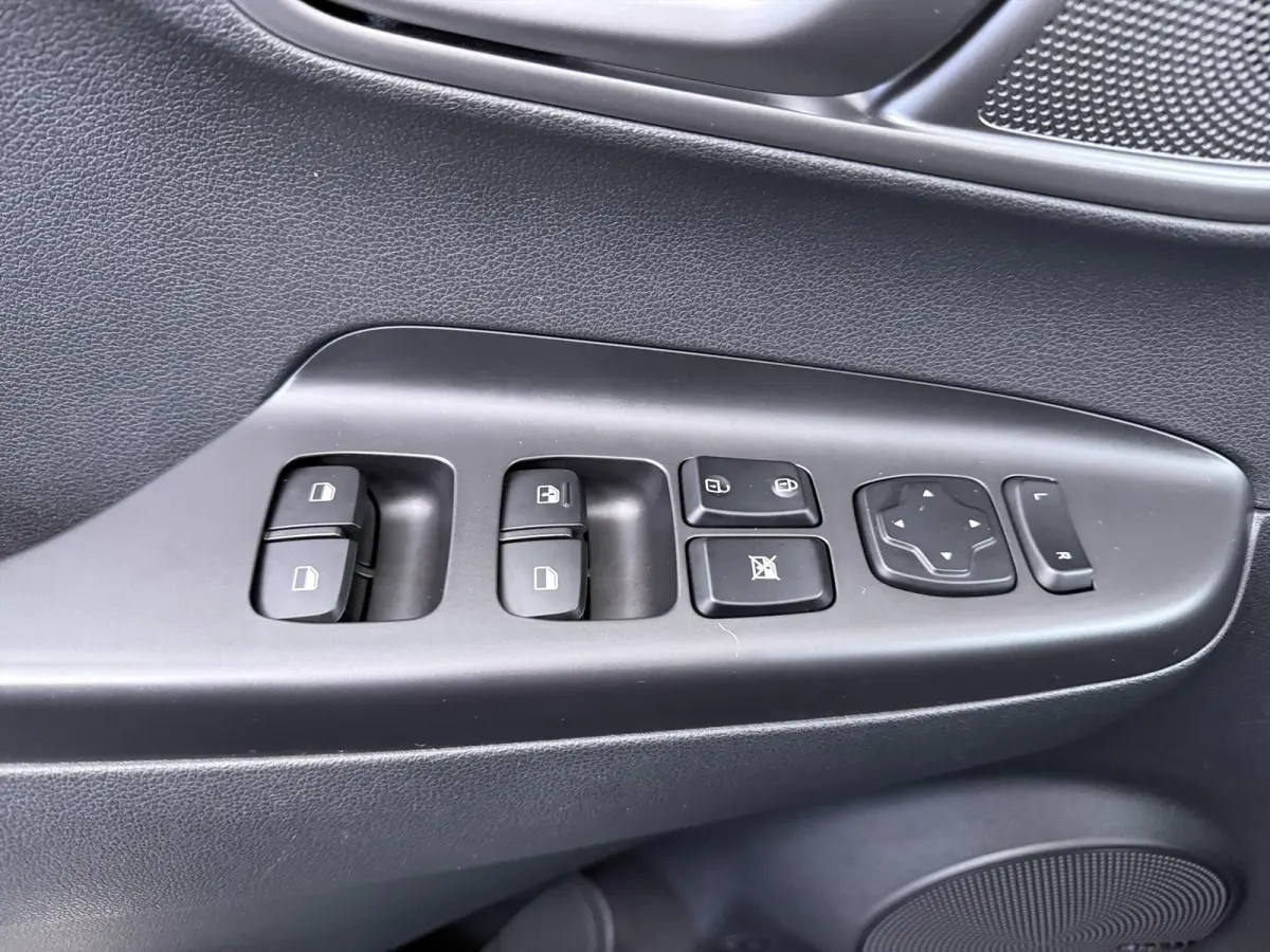 EV Comfort 64 kWh | SOH 96,7% | Trekhaak | Navigatie |