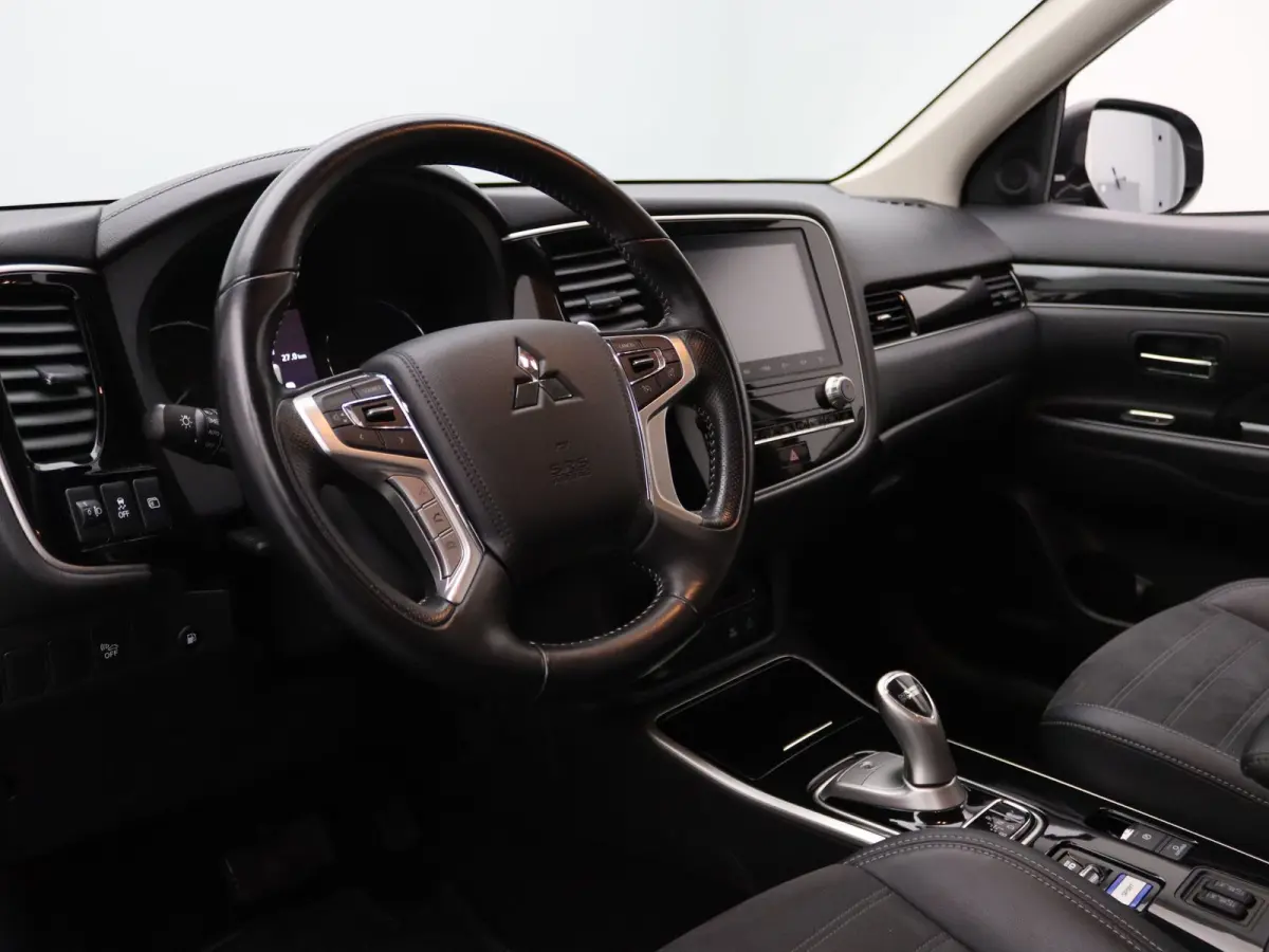 225pk PHEV Intense Camera | Navig | Cruise Contol