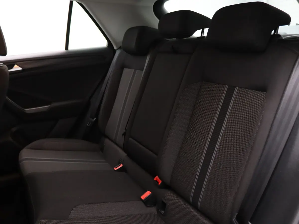 TSI Style Business 115pk Adapt. Cruise | Carplay | Navi | Parkeersens. v+a
