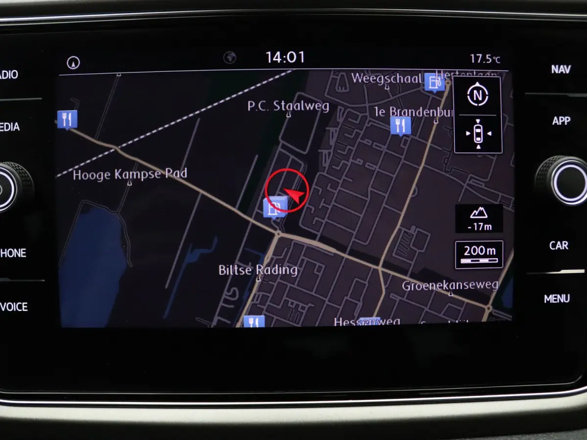 TSI Style Business 115pk Adapt. Cruise | Carplay | Navi | Parkeersens. v+a