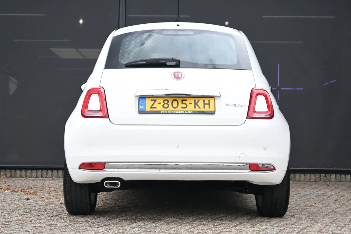 1.0 Hybrid Dolcevita Finale | Panoramadak | Navigatie | Parkeersensoren | Airco |