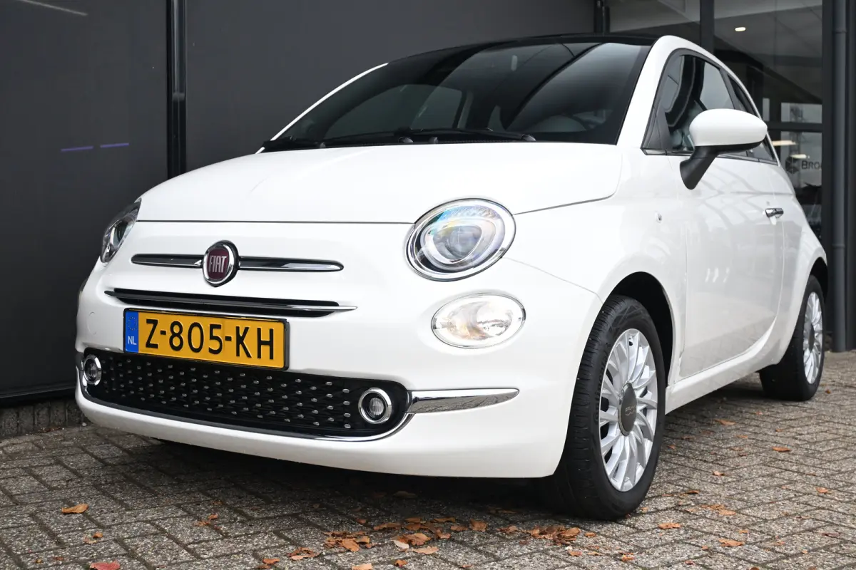 1.0 Hybrid Dolcevita Finale | Panoramadak | Navigatie | Parkeersensoren | Airco |