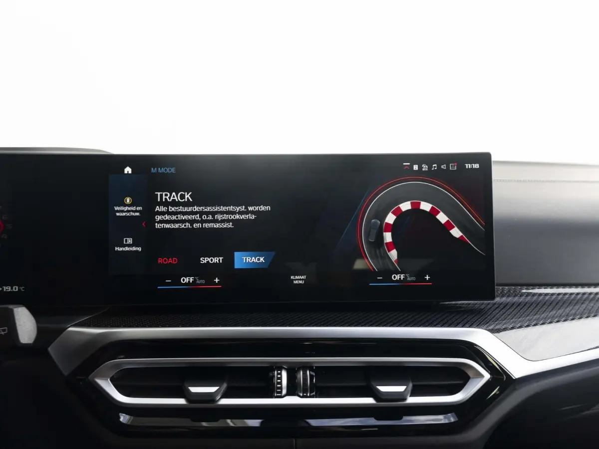 M3 Competition xDrive | M Drive Professional | Driving Assistant Professional | Comfort Access | BMW Laserlight | Harman Kardon | M Performance Wielset