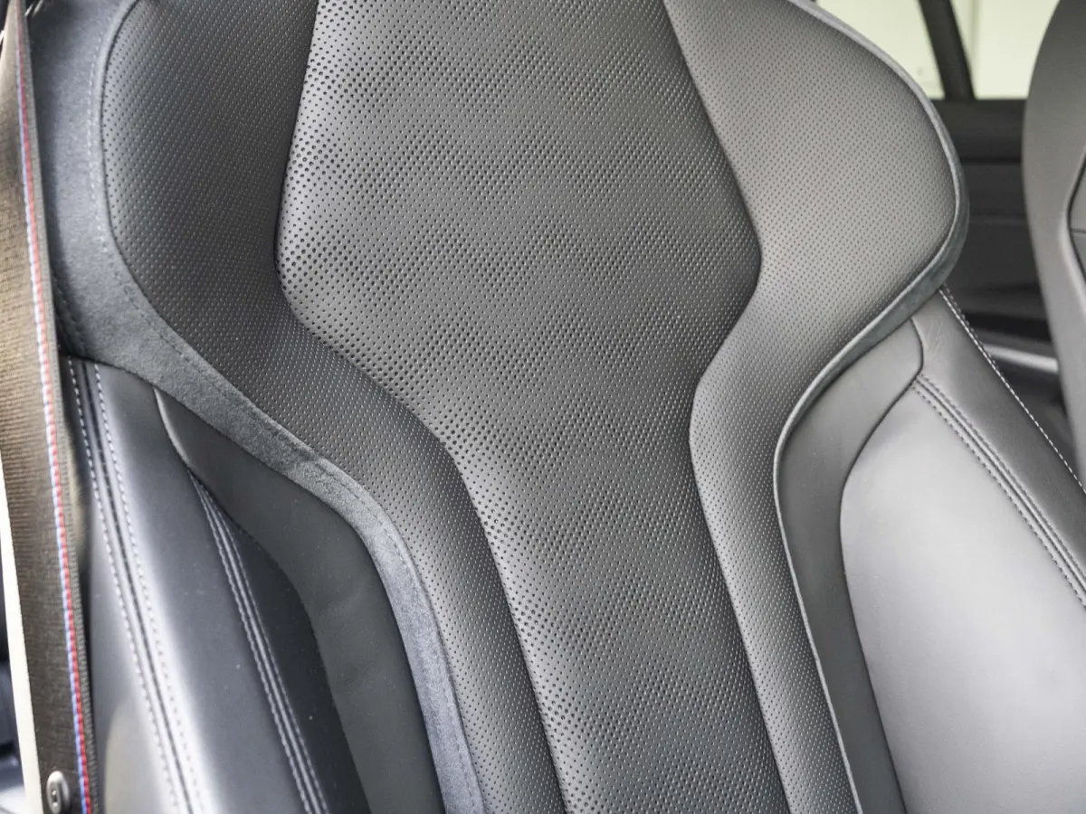 M3 Competition xDrive | M Drive Professional | Driving Assistant Professional | Comfort Access | BMW Laserlight | Harman Kardon | M Performance Wielset