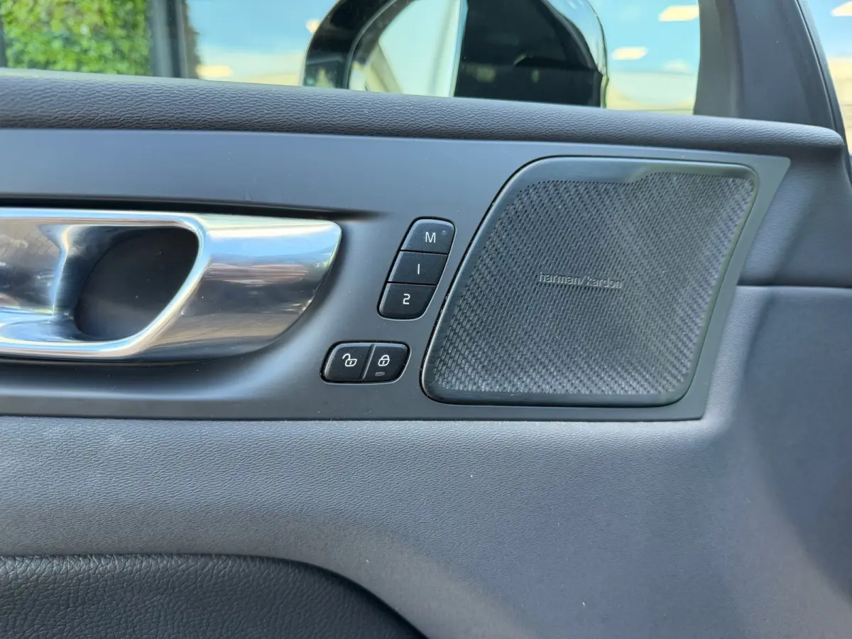 2.0 Recharge T6 AWD Inscription | Pano | Surround View | Trekhaak | Dealer Ond.