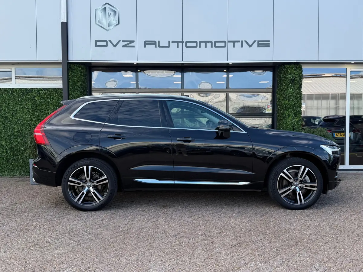 2.0 Recharge T6 AWD Inscription | Pano | Surround View | Trekhaak | Dealer Ond.