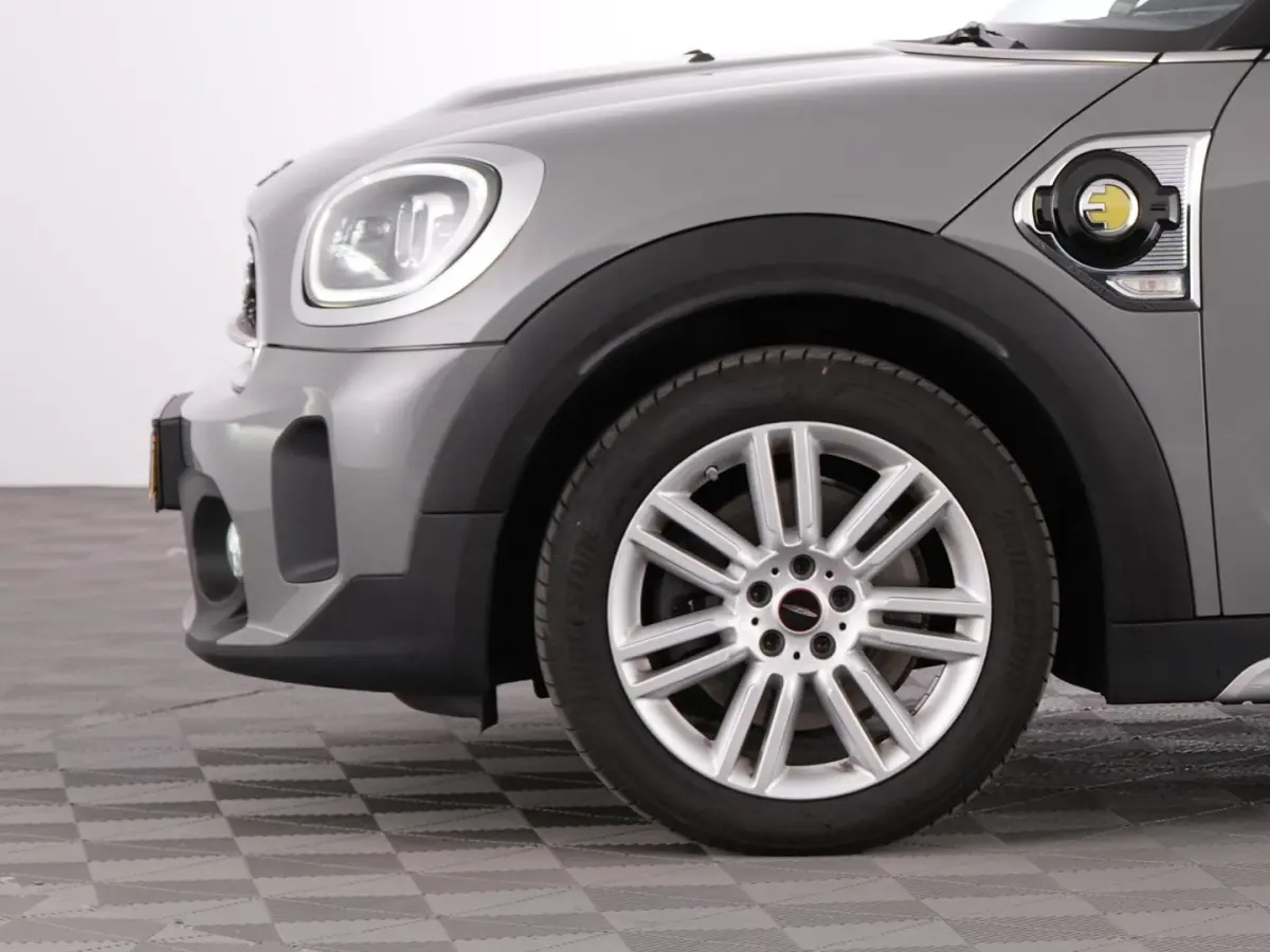 1.5 Cooper ALL4 Classic | LEDER | Memory SEAT | ECC | NAVI | Full LED !