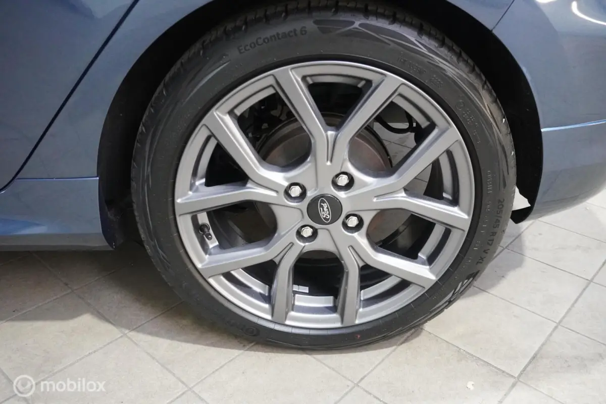 1.0 EcoBoost Hybrid ST-Line X