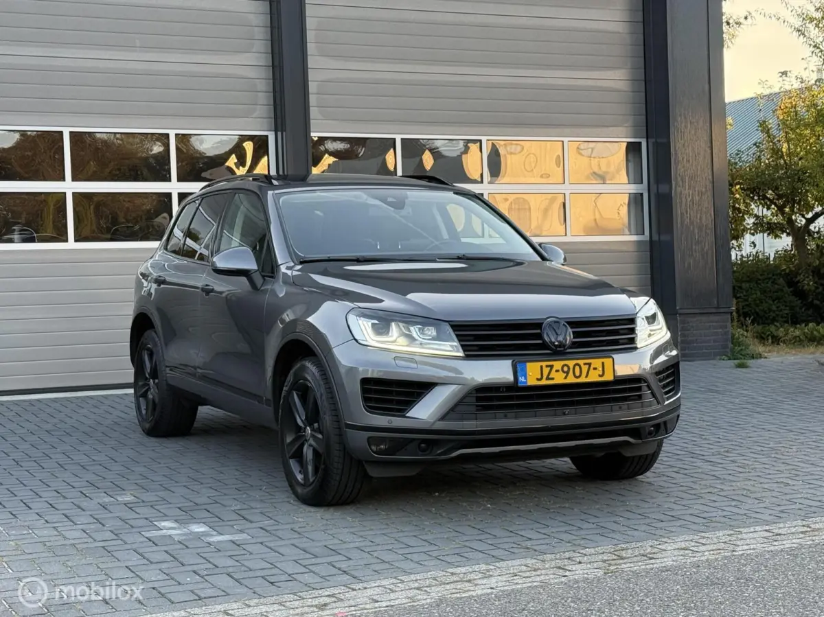 3.0 TSI Hybrid Highline DSG|Pano|ACC|Trhk