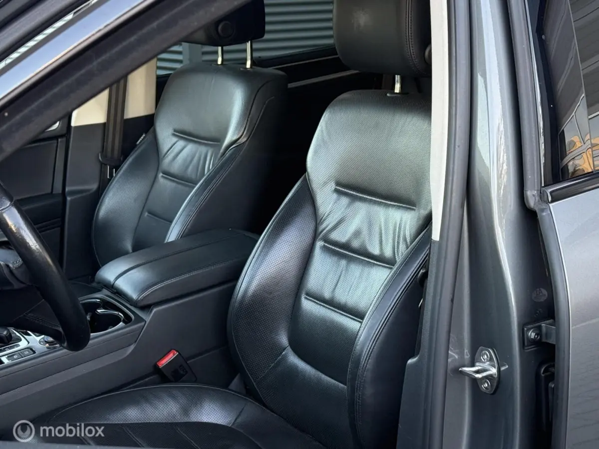 3.0 TSI Hybrid Highline DSG|Pano|ACC|Trhk