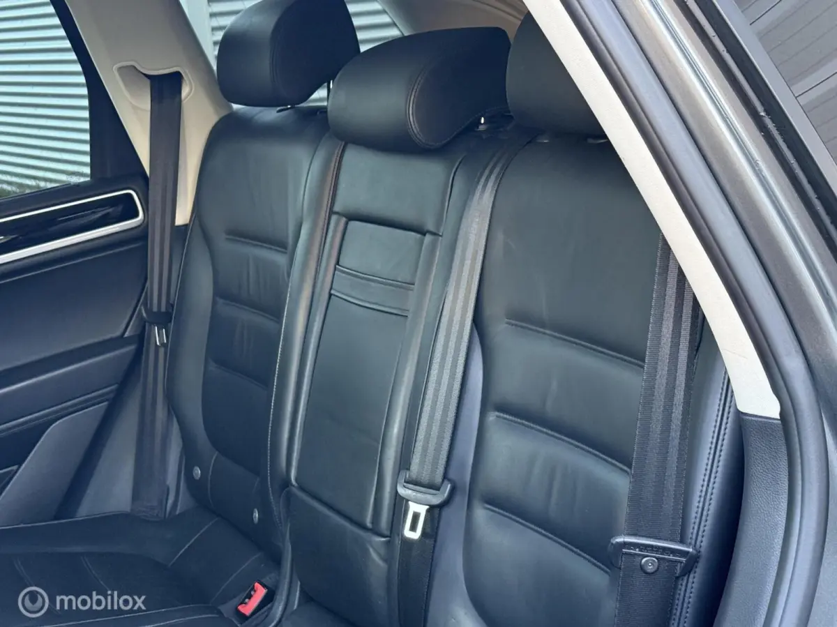 3.0 TSI Hybrid Highline DSG|Pano|ACC|Trhk
