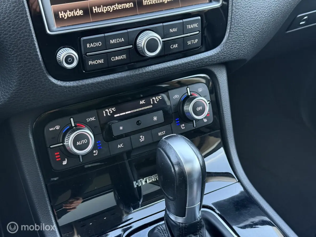 3.0 TSI Hybrid Highline DSG|Pano|ACC|Trhk