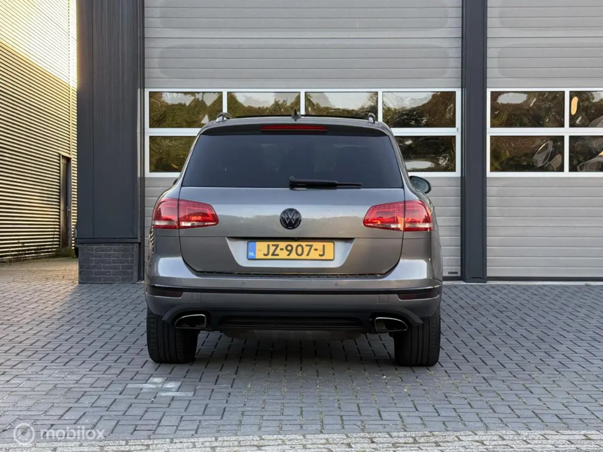 3.0 TSI Hybrid Highline DSG|Pano|ACC|Trhk