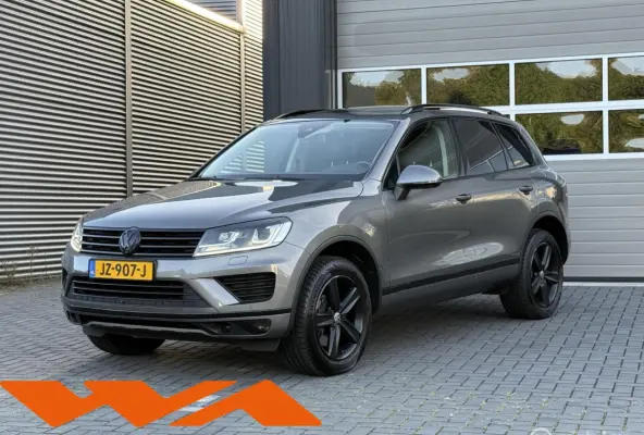 3.0 TSI Hybrid Highline DSG|Pano|ACC|Trhk