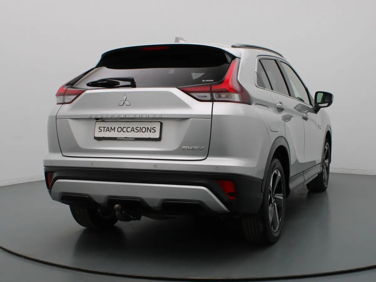 187pk PHEV Intense+ Automaat Camera | Cruise | Navi | Parkeersens. v+a | Trekhaak
