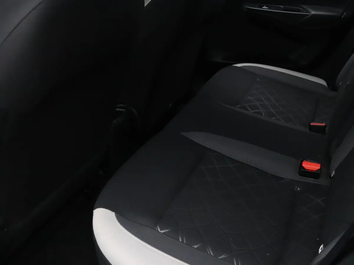 IG-T 93pk N-Design Airco | Cruise | Navi | Parkeersens. achter