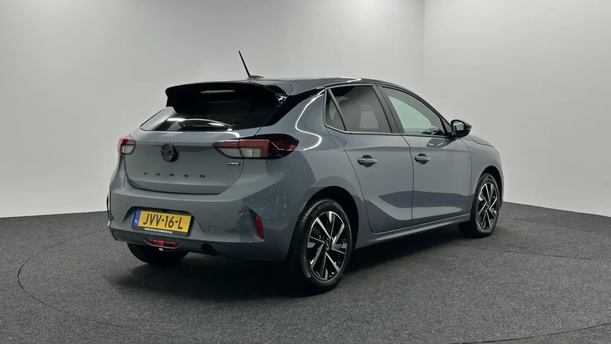 1.2 Turbo Hybrid Edition CAMERA NAVI CARPLAY CRUISE ECC 2500 KM.