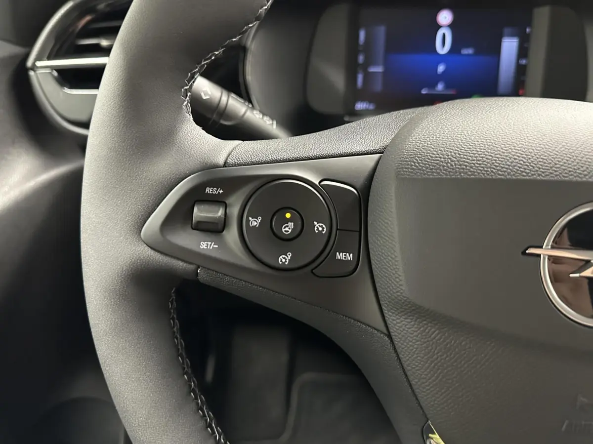 1.2 Turbo Hybrid Edition CAMERA NAVI CARPLAY CRUISE ECC 2500 KM.