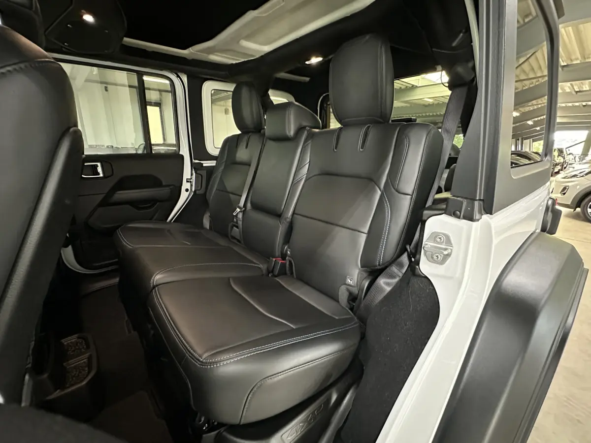 4xe 380 Rubicon PHEV Hard Top | Acc | Camera | Leder |