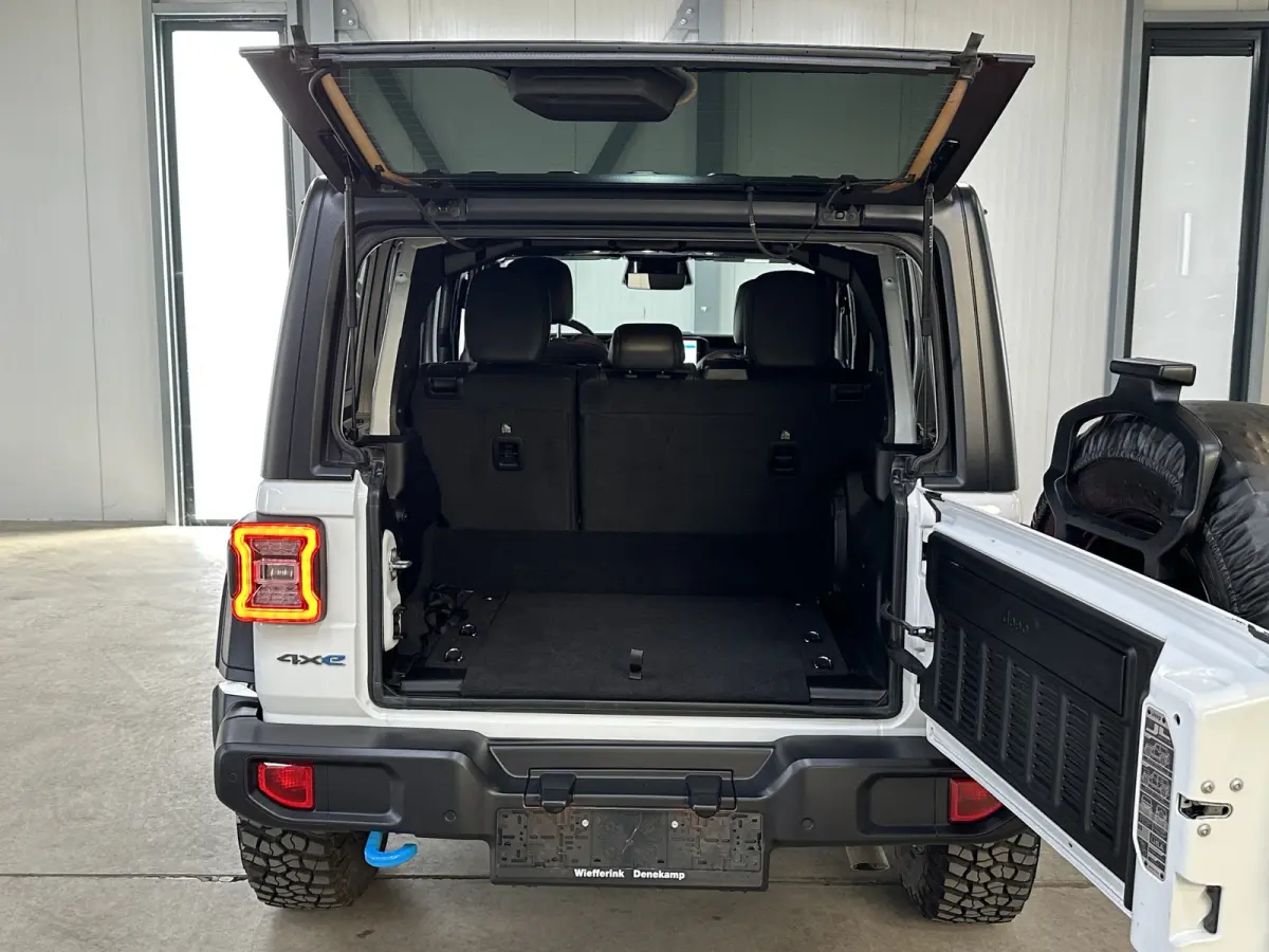 4xe 380 Rubicon PHEV Hard Top | Acc | Camera | Leder |