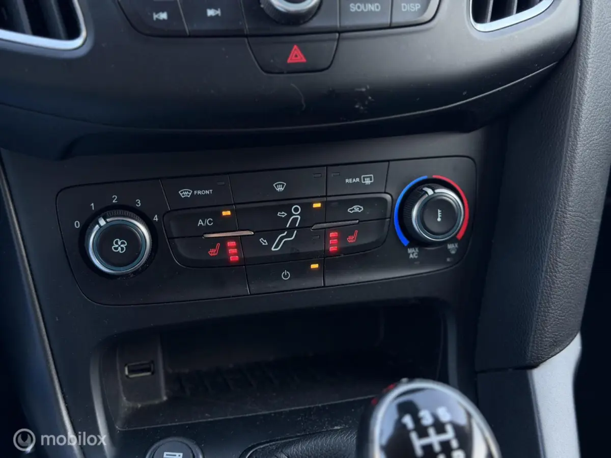 1.0 EcoBoost Trend Edition | Stoel/Stuurverwarming | Navi | Cruise |