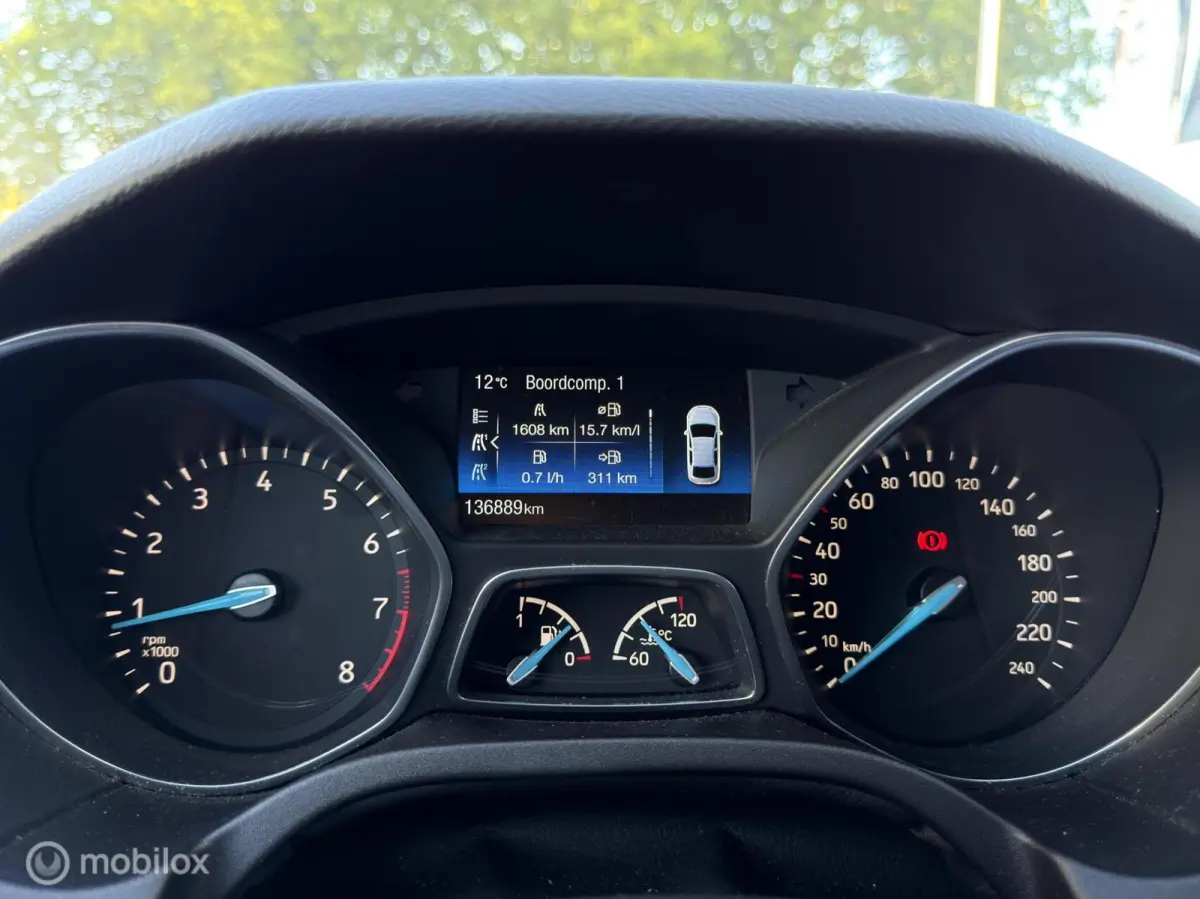 1.0 EcoBoost Trend Edition | Stoel/Stuurverwarming | Navi | Cruise |