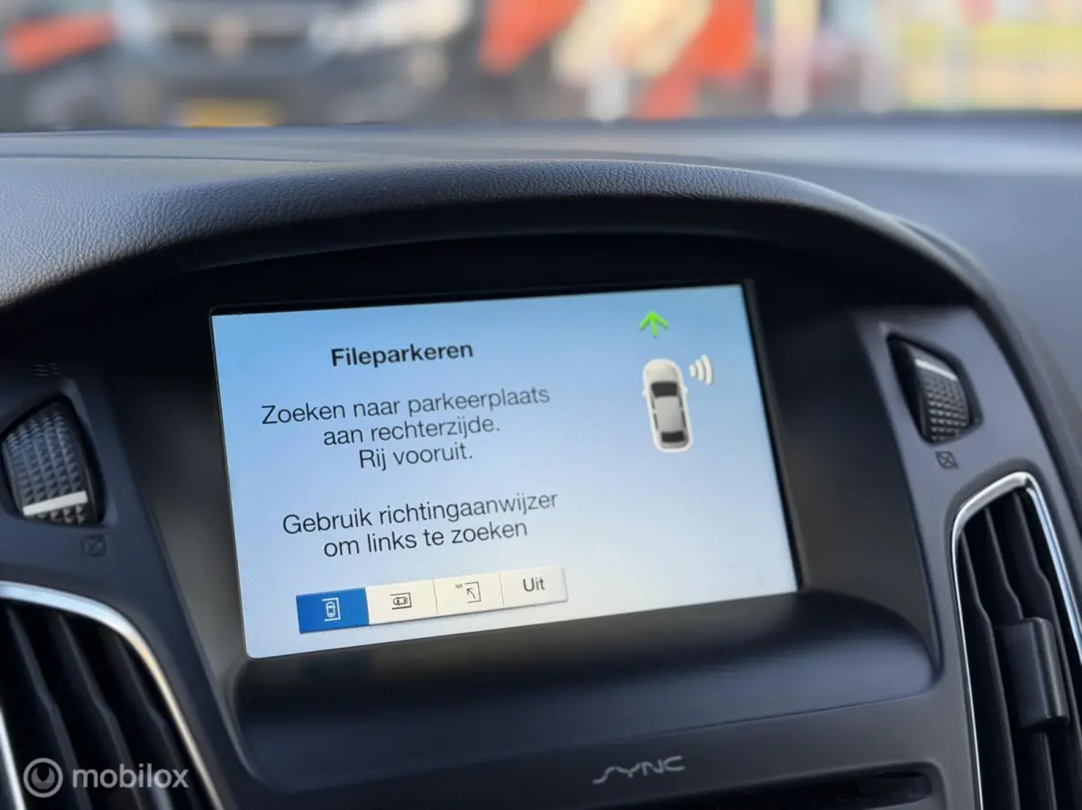 1.0 EcoBoost Trend Edition | Stoel/Stuurverwarming | Navi | Cruise |