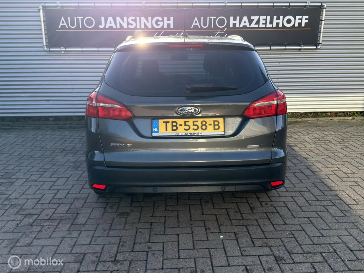 1.0 EcoBoost Trend Edition | Stoel/Stuurverwarming | Navi | Cruise |