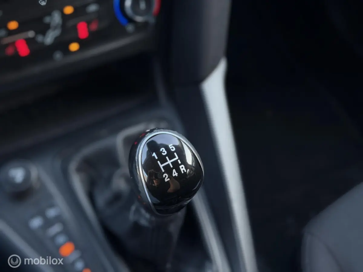 1.0 EcoBoost Trend Edition | Stoel/Stuurverwarming | Navi | Cruise |