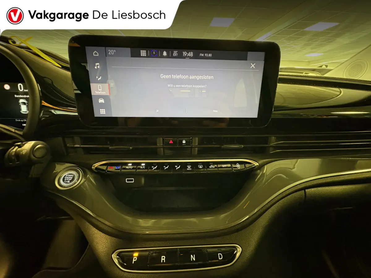 Icon 42 kWh / Clima / carplay /lichtmetalen velgen/cruisec.