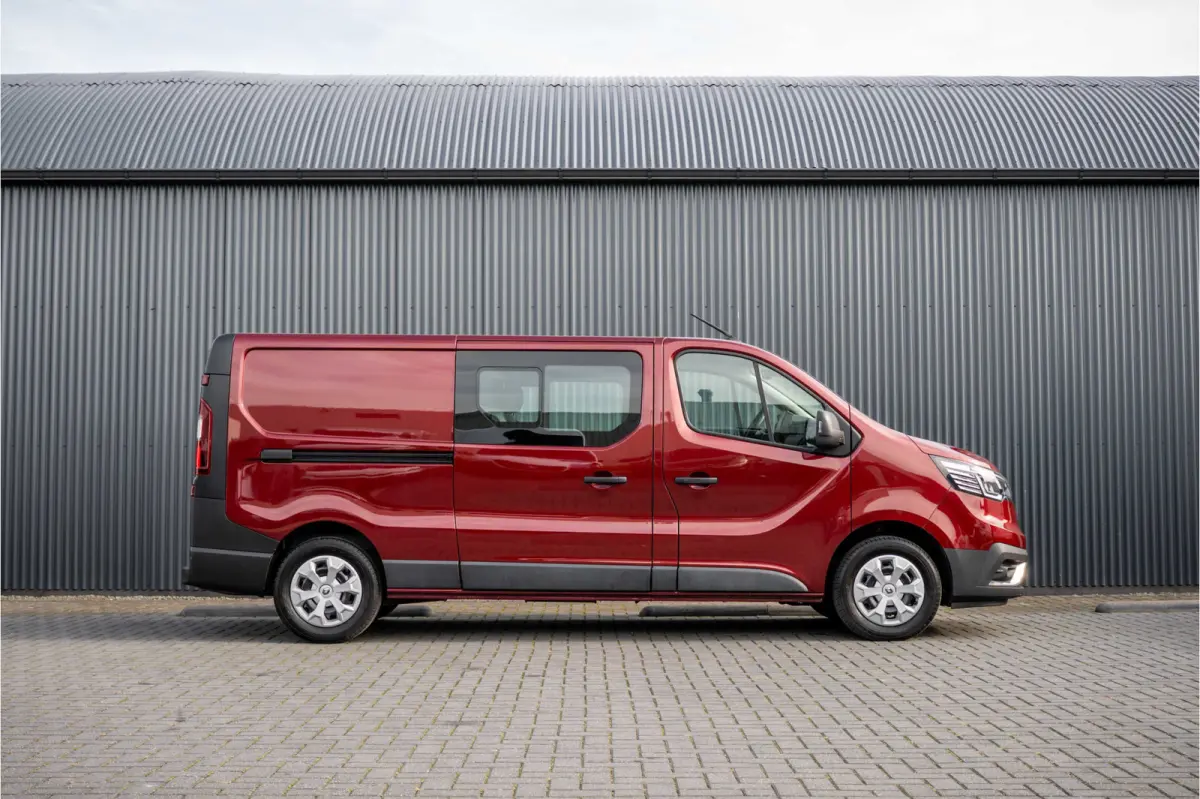 2.0 dCi 150 L2H1 | Automaat | 5-Zits | 150 PK | Camera | Cruise | Navi | Airco