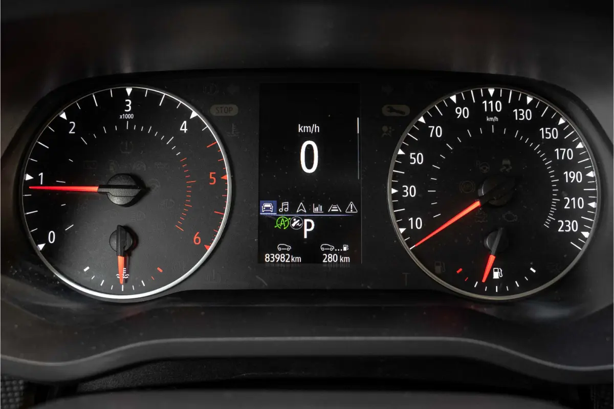 2.0 dCi 150 L2H1 | Automaat | 5-Zits | 150 PK | Camera | Cruise | Navi | Airco