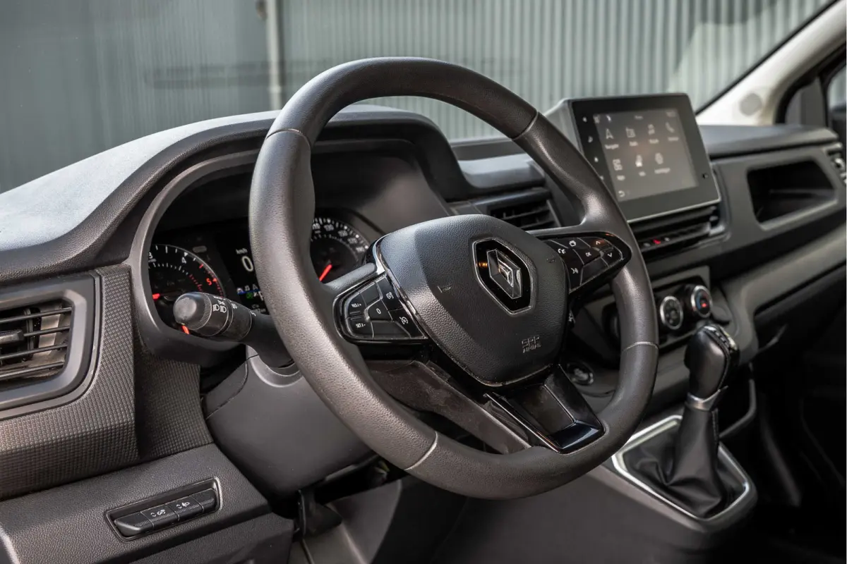 2.0 dCi 150 L2H1 | Automaat | 5-Zits | 150 PK | Camera | Cruise | Navi | Airco