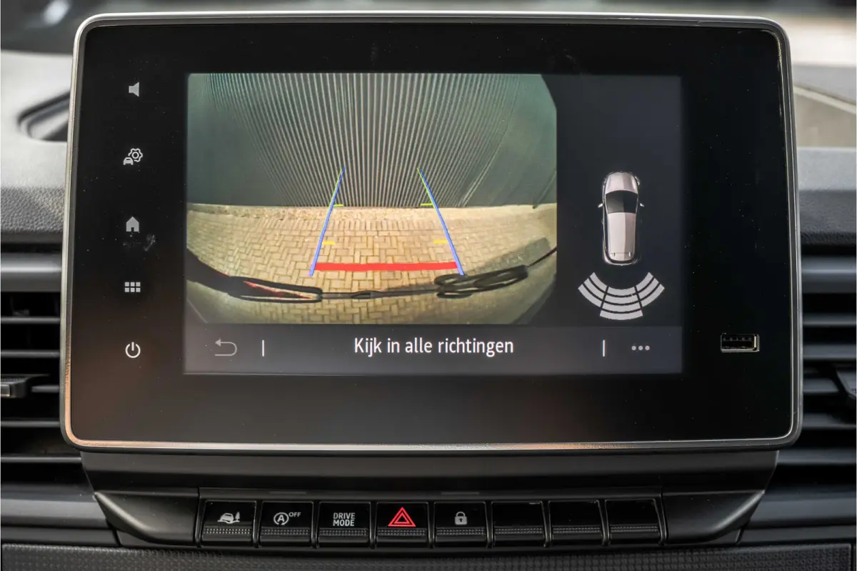 2.0 dCi 150 L2H1 | Automaat | 5-Zits | 150 PK | Camera | Cruise | Navi | Airco