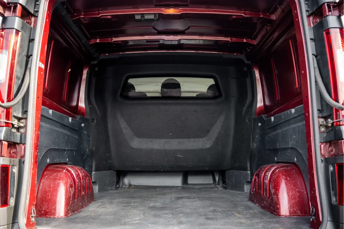 2.0 dCi 150 L2H1 | Automaat | 5-Zits | 150 PK | Camera | Cruise | Navi | Airco