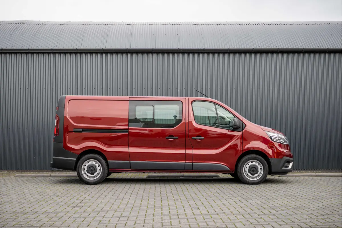2.0 dCi 150 L2H1 | Automaat | 5-Zits | 150 PK | Camera | Cruise | Navi | Airco