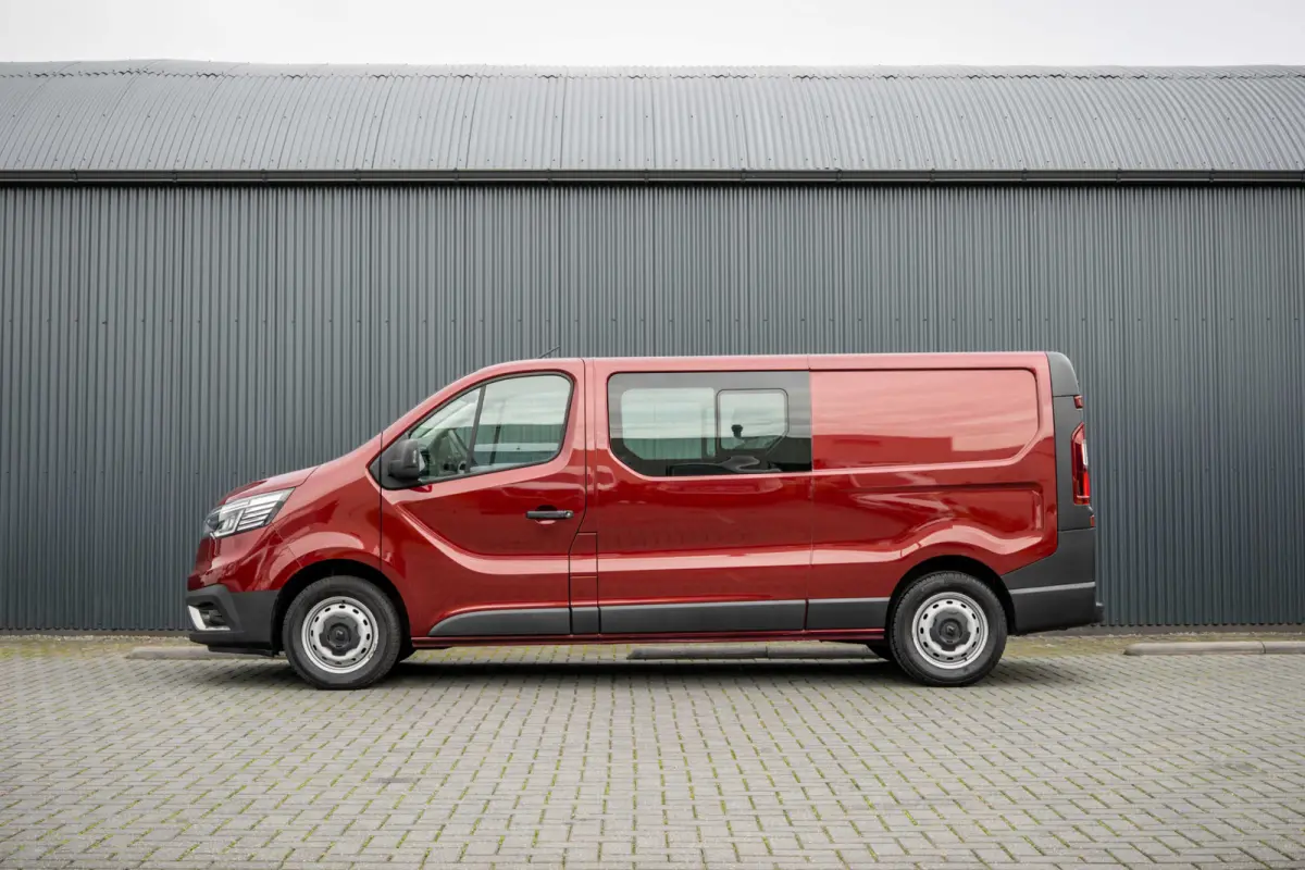 2.0 dCi 150 L2H1 | Automaat | 5-Zits | 150 PK | Camera | Cruise | Navi | Airco