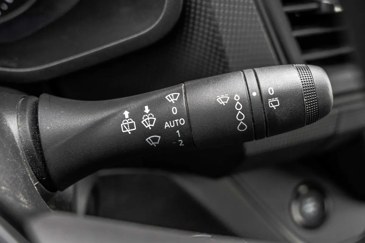 2.0 dCi 150 L2H1 | Automaat | 5-Zits | 150 PK | Camera | Cruise | Navi | Airco