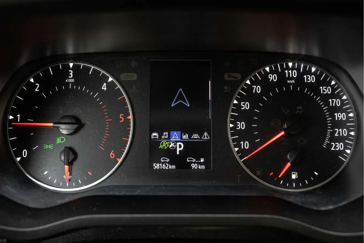 2.0 dCi 150 L2H1 | Automaat | 5-Zits | 150 PK | Camera | Cruise | Navi | Airco