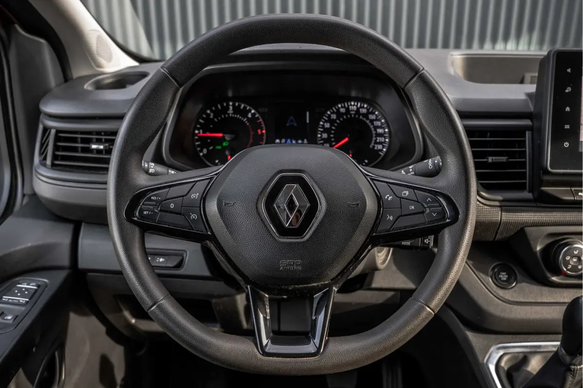 2.0 dCi 150 L2H1 | Automaat | 5-Zits | 150 PK | Camera | Cruise | Navi | Airco