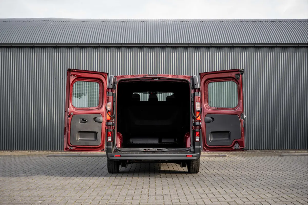 2.0 dCi 150 L2H1 | Automaat | 5-Zits | 150 PK | Camera | Cruise | Navi | Airco