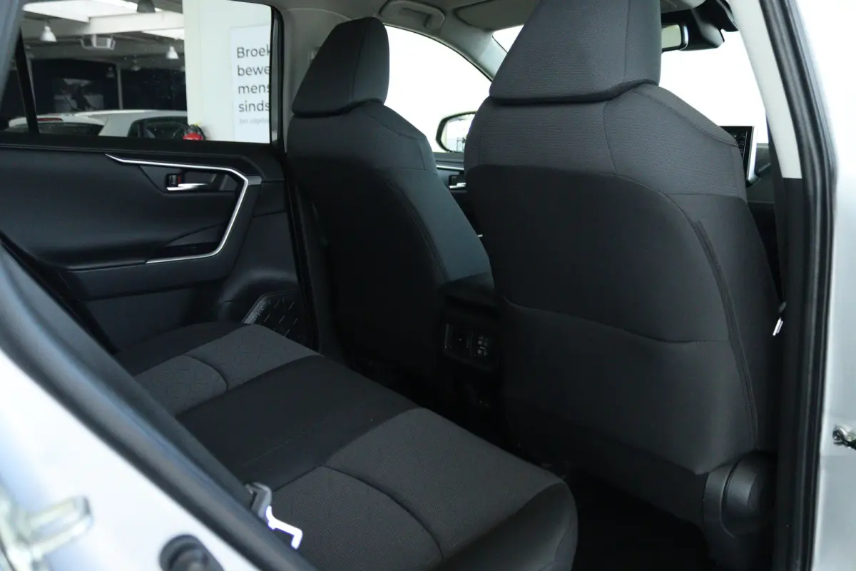2.5 Hybrid AWD Dynamic | Adapt. Cruise | Camera | Keyless | Navi | Elektr. klep | LED | Carplay |
