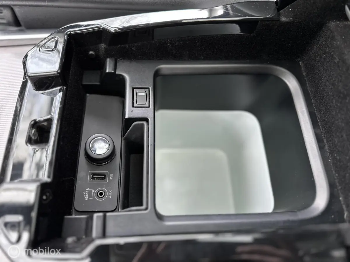 3.0 SDV6 Autobiography Dynamic